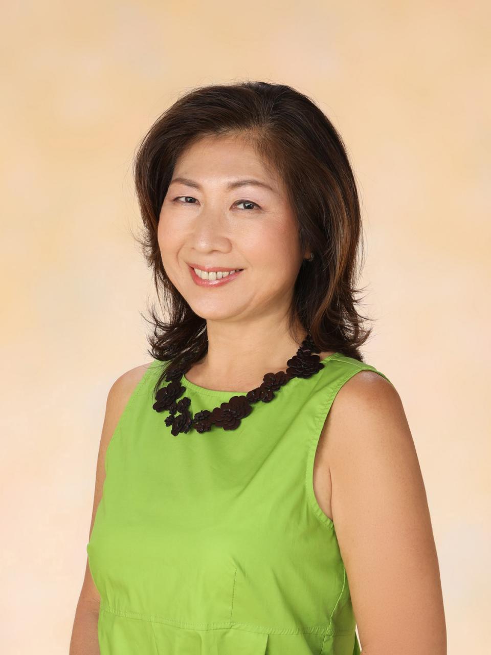 今井 麻恵 氏